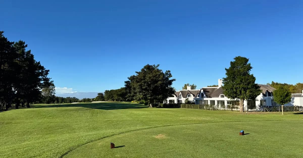 Les Meilleurs Hôtels pour les Aficionados du Golf